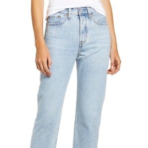 LEVI'S Wedgie High Waist Crop Straight Leg Jeans